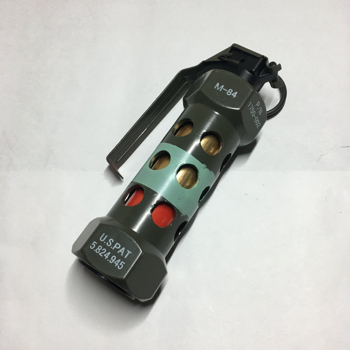 委託品・中古】グレネード 手榴弾 ダミー コスプレ用 金属製