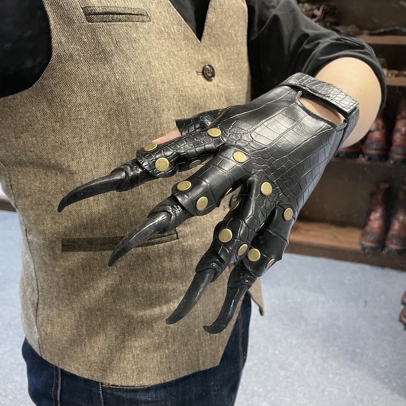 爪』グローブ | ジャッキーの隠れ家（Jacky'sHideout）