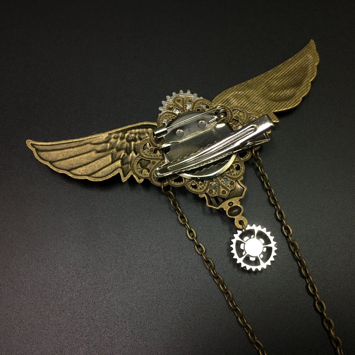 歯車の翼 金属製バッジ 胸章 | ジャッキーの隠れ家（Jacky