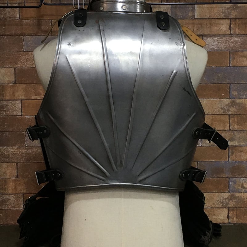 委託品・中古】西洋鎧 アーマー 金属製 | ジャッキーの隠れ家