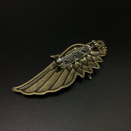 時を翔ける歯車の翼　金属製バッジ　胸章