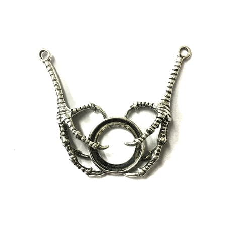 【鴉の宝物】アクセサリー素材　シルバーカラー