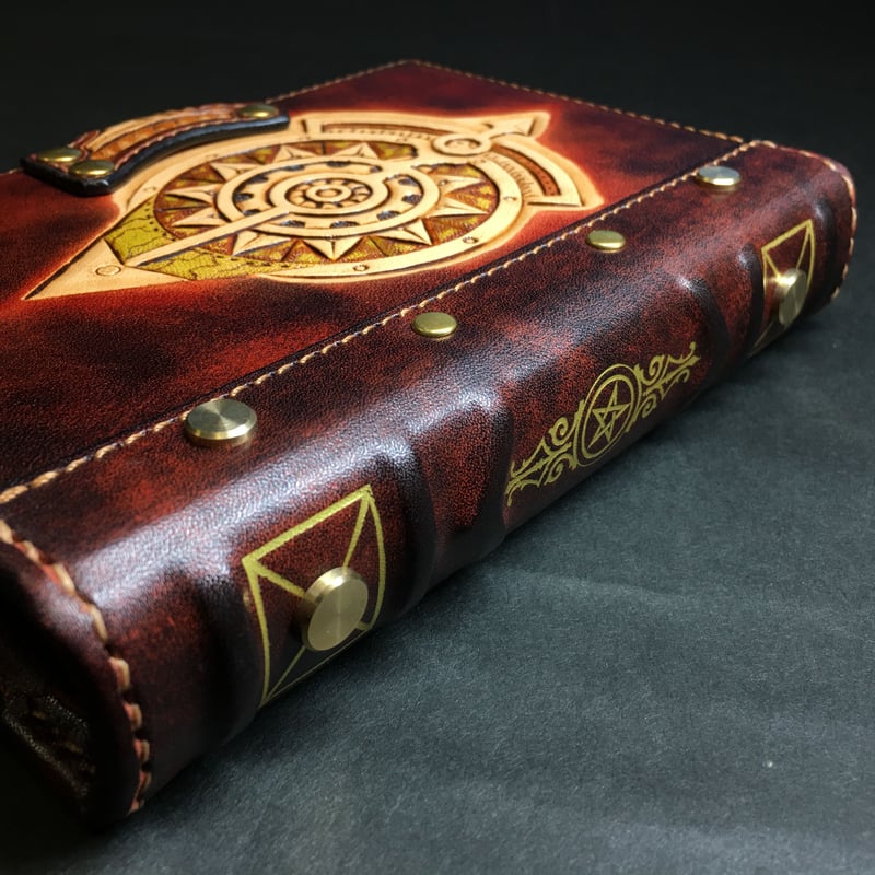 歯車の書』錬金術魔導書風手帳 革製表紙 収納ポーチ付き スチーム