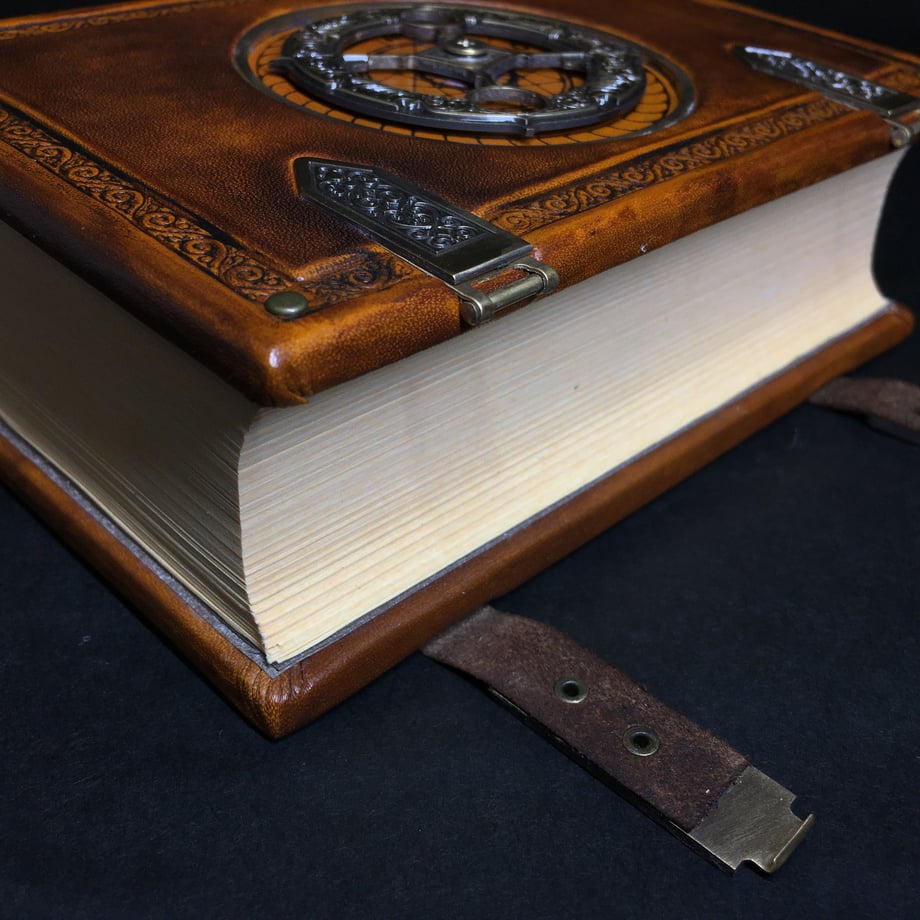 5e8964cb9df163257dfe081c