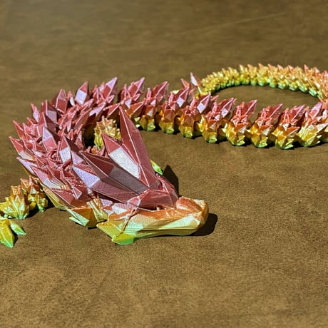 『鉱石龍』使い魔　可動オブジェ　全長60cm