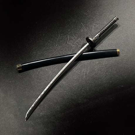 『日本刀・秋霜』約25㎝　長刀　金属製スケール模型