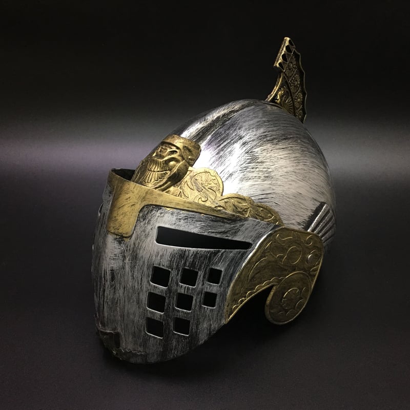 騎士の兜 バイザー可動 プラスチック製 | ジャッキーの隠れ家（Jacky
