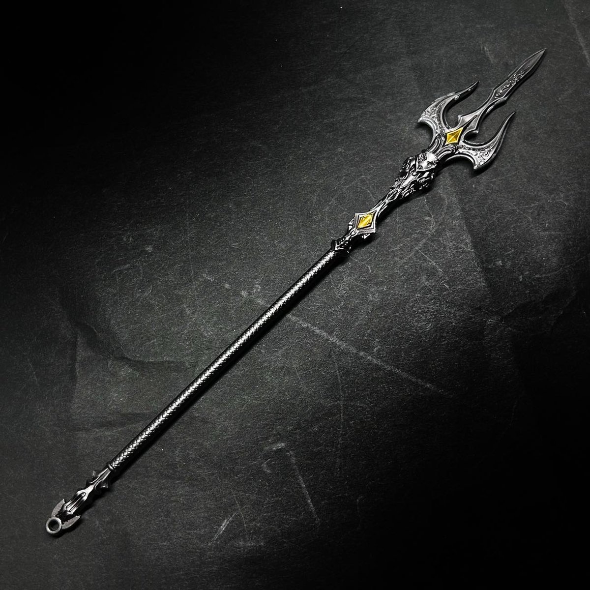 槍 (模造品) fit=scale-down,w=1200