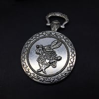『白ウサギの懐中時計』金属素材