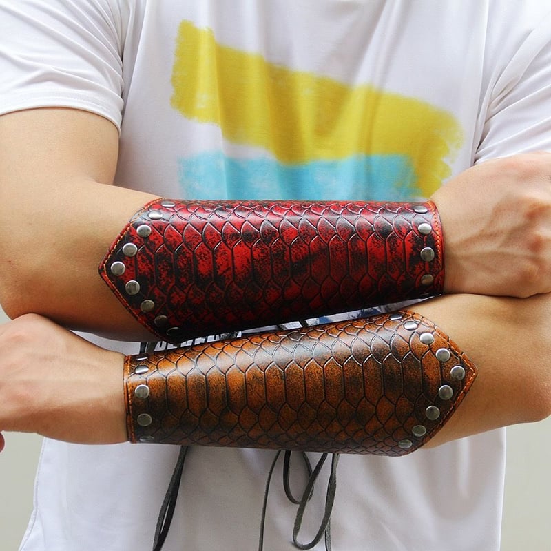 ウロコ紋様ブレスレット アームガード | ジャッキーの隠れ家（Jacky