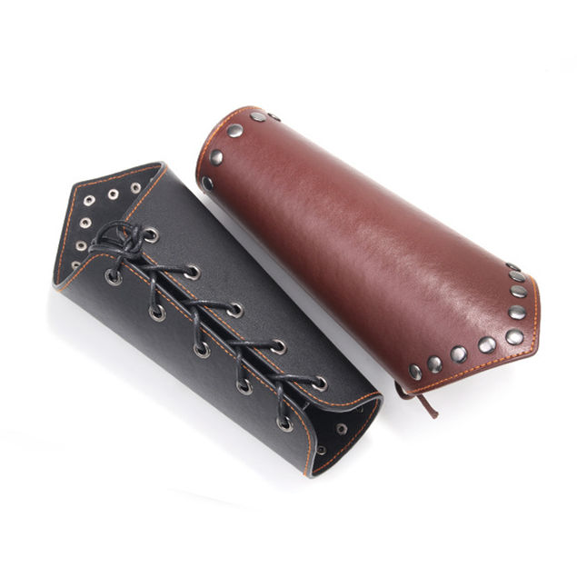 レザー製アームガード | ジャッキーの隠れ家（Jacky'sHideout）