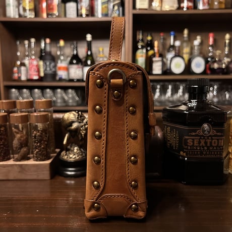 【職人の逸品】本革ポーチ　スリングベルト付き