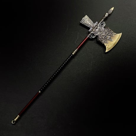 『礼器・銅鉞』約22㎝　金属製スケール模型