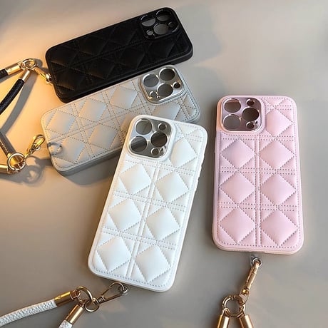 レザー菱形キルティング iPhone16/16Proケース ストラップ付 カメラ保護 iPhone15pro/14Proカバー エレガント 耐衝撃加工[M5004]
