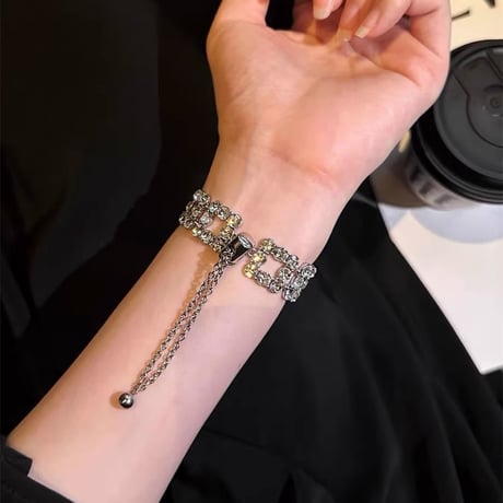 メタルビジュー Applewatch 10ベルト キラキラ 高級感 Ultra2/1/SE2/1/Series9/8/7/6/5/4/3/2/1アップルウォッチバンド おしゃれ[M4622]