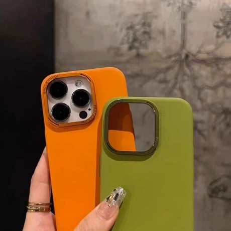 指紋防止 iphone15/15proケース  高級感 iphone14/13/12Proカバー  金属製カメラフレーム薄型 耐衝撃 [M3559]