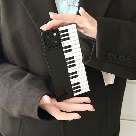 ピアノ iPhone15/15proケース スクエア iPhone14/13pro/12promaxケース かわいい ギフトにおすすめ[M4562]