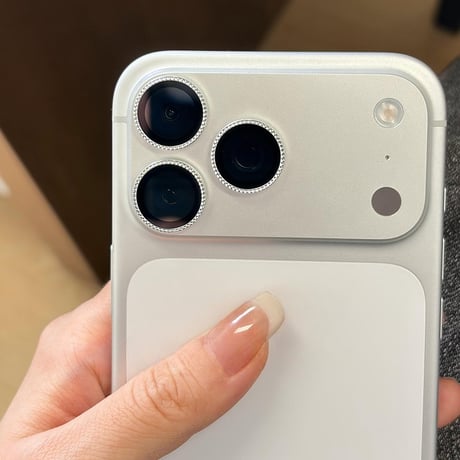 高級感 カメラレンズカバー  iPhon17ProMax/17Pro/17/Air シルバー 傷から保護 装着しやすい オシャレ[M6044]