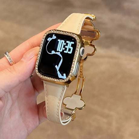 マグネット式 Apple watchバンド クローバー レザー アップルウォッチベルト  series11 10 98 7 6 SE3 SE2  Ultra3/ 2 高級感 耐久性ある[M6150]