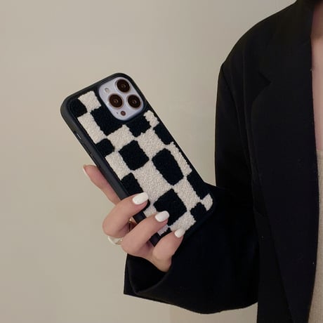 秋冬 刺繡入り iphone16/15proケース  チェック柄 iphone14pro/13/12/11カバー  柔らかい 温かい   ファッションセンスいい  ギフトにいおすすめ [M2242]