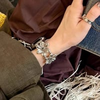 金属花 Apple Watch10/9 バンド 高級感 Ultra series8 7 6 5 4  3 2 SE SE2 シック アップルウォッチベルト 大人ファッション エレガント[M5296]