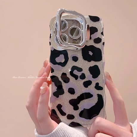 スタンド付ヒョウ柄 iPhone16/16proケース キラキラうねうね iphone15promax/14/13カバー おしゃれ 大人可愛い[M4940]