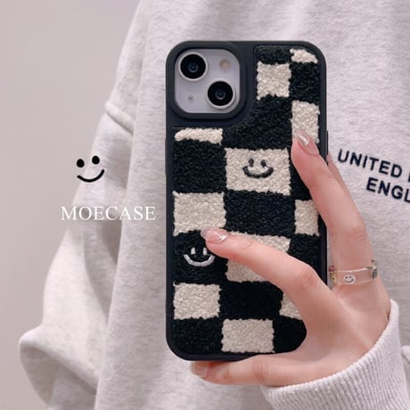 刺繡 にこちゃん iphone14pro/14plusケース  チェック柄 iphone13/12/11カバー 可愛い 秋冬グッズ 手さわりいい[M2347]