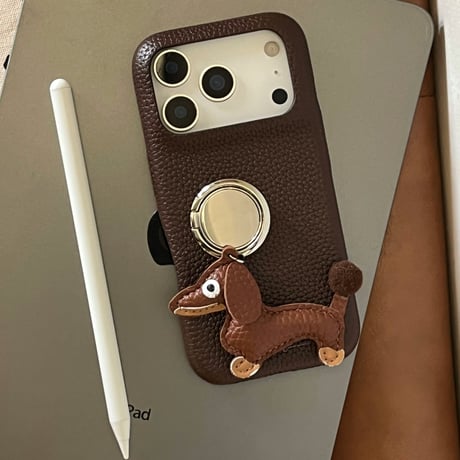 犬ちゃんリング付 iPhone17Pro/17ケース 高級感 レザー製 iPhone17promax/16pro/15カバー 上品 便利 可愛い スタンド [M5932]