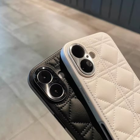 菱形キルティング iPhone16/16Proケース レザー カメラ保護 iPhone15pro/14Promaxカバー エレガント 耐衝撃加工[M4822]