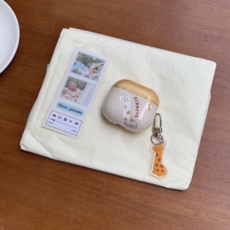 キリン Airpods4ケース キーホルダー付 AirpodsPro2ケース エアーポッズ3/2 かわいい ギフトにおすすめ[M5611]