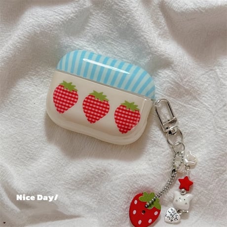 イチゴ柄 Airpods4ケース 大人可愛い Airpods3/Pro2ケース airpodspro2カバー  ストラップ/リング ガーリーファッション[M5266]