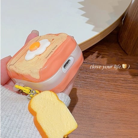 目玉焼きトースト Airpods4ケース キーホルダー エアポッズ3/Pro2ケース airpodspro2カバー 食べ物デザイン ギフトにおすすめ[M5505]