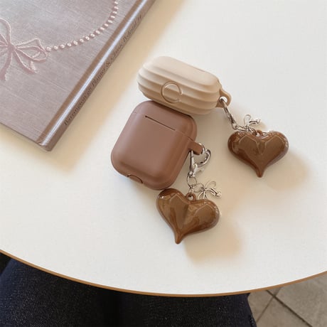 シリコン Airpods 4ケース ハートキーホルダー Airpods3/Pro2ケース airpodsproカバー  充電口カバー付 頑丈 [M4993]