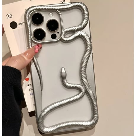 ヘビ 透かし彫り iPhone16Pro/15ProMaxケース カッコイイ iPhone14/13Proクリアカバー 放熱 丈夫 男女兼用[M4927]