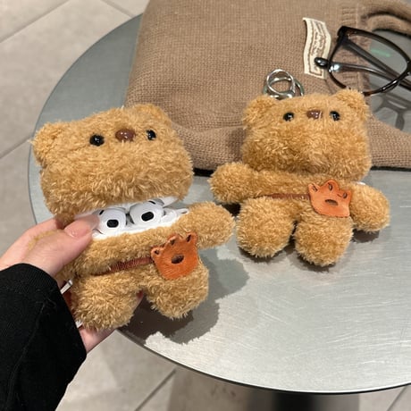 クマぬいぐるみ Airpods4/3ケース めっちゃ可愛い エアーポッズ/Pro2/Pro1ケース もこもこ 柔らかい 手さわりいい ギフトに最適[M4798]