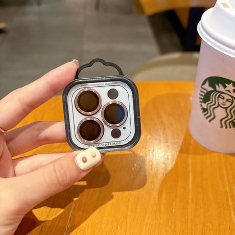 レンズカバーiPhone17/17Proシリーズ 16/16proシリーズ カメラレンズフィルム アイフォン15pro/14/13  新品 シンプル[M4644]