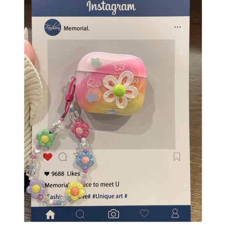 可愛い AirpodsPro3ケース 花柄  Airpods4/3/Pro2ケース 花ストラップ付き うねうね キュート[M5671]