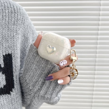 【Airpods4】キラキラハート AirpodsPro2ケース 貝殻紋 airpods3/2/1ケース  オシャレハートアクセサリー付 ソフト ギフトに最適 [M2595]