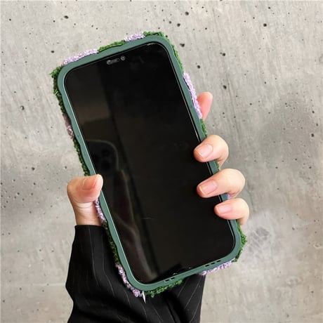 鏡 ファー iPhone15/15Proケース うねうね iPhone14Pro/13/12Proカバー 可愛い 便利 シック ギフトにおすすめ[M3748]