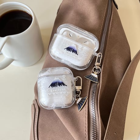 富士山 Airpods 4ケース 動く雪 Airpodspro2/proカバー Airpods第3/2世代 かわいい 山キーホルダー プレゼントにおすすめ[M5067]