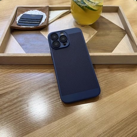 放熱 iPhone15Pro/15ProMaxケース メッシュケース カメラレンズ保護 iPhone14/13/12proカバー 耐衝撃 指紋防止  薄型軽量 [M3569]