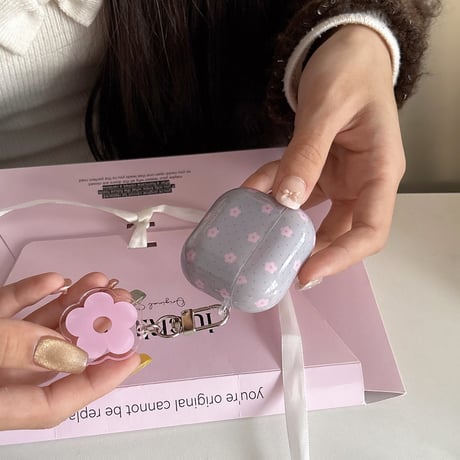 韓国っぽ AirPodsPro3ケース 花柄 Airpods4/3ケース  AirpodsPro2/Pro1カバー  淡色系 キーホルダー付 可愛い [M5965]