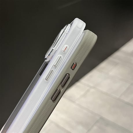 滑り止め加工 iPhone16pro/15promaxケース  高透明 黄ばまないアイフォン14Promax/13/12proカバー カメラ保護 高品質[M3676]