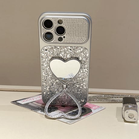 オシャレ便利 iPhone17pro/17ケース ハート型スタンド キラキラ感 iPhone16promax/15proケース ジュエリーストラップ ダイヤカメラカバー[M6243]