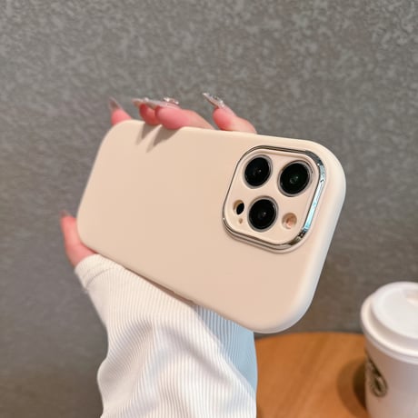 シンプル無地 iPhone15/15plus/15proケース 指紋防止 アイフォン14/13/SEカバー 淡色系 使いやすい [M3963]