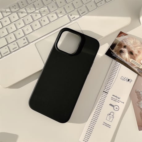 高品質シリコン iPhone15/15proカバー シンプル風 アイフォン14pro/12/13proケース  耐久性あり 丈夫 耐衝撃[M3753]