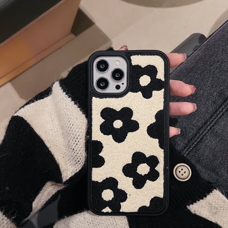 花柄 iPhone17/16pro/15proカバー  冬コーデ アイフォン14/13Pro/12/11ケース  可愛い 背面柔らかい温かい  キュート 保護力強いM1330