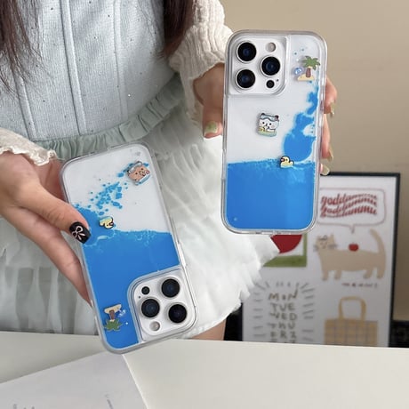液体 iPhone16pro/16ケース 動く熊ちゃん iPhone15promax/14/13proカバー 大人可愛い ハンドメイド ギフトにおすすめ[M5470]