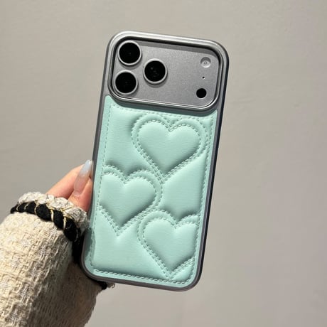 ぷっくりハート iPhone18Pro/17ケース キルティング 三連ハート iPhone16Pro/15proケース レザー調 耐衝撃[M6706]