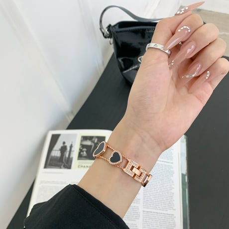 ビジューハート Apple watchバンド おしゃれアップルウォッチベルト Ultra3 series11 10 98 7 6 SE3 SE2  高級感[M4631]